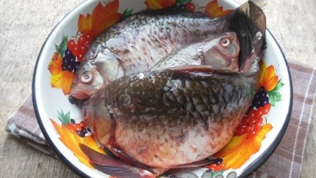 Рыбные котлеты из карасей