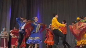 "РАЗДОЛЬЕ" - ансамбль народного танца Ивановского колледжа культуры. Руководитель: А.Г.Михеев