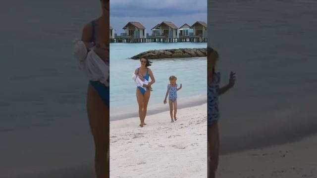 Отдых с детьми на Мальдивах, без слов?❤️ смотреть онлайн