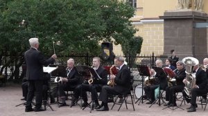 "Полька-галоп" композитор А. Петров