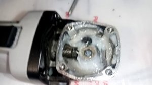 Интересная поломка болгарки. Треснул пополам якорь