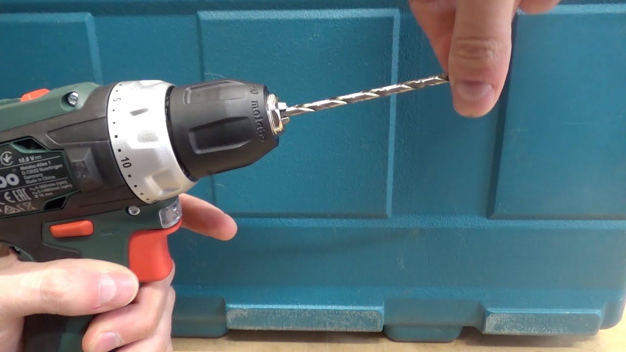 Обзор и сравнение Metabo PowerMaxx BS Basic смотреть онлайн