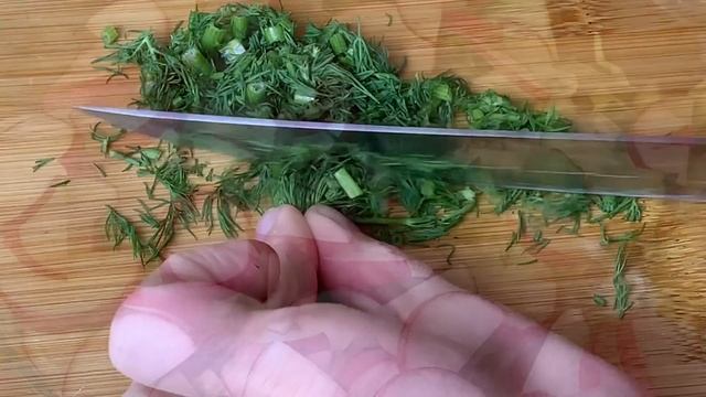 ОБАЛДЕННЫЙ салат из капусты и огурца! Простой вкусный рецепт салата из капусты и простых продуктов!