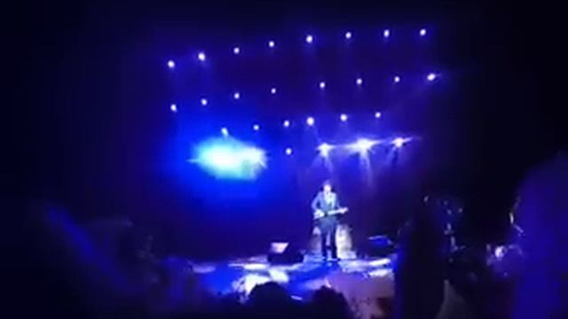 Alexander Bon. Александр Бон. Crocuscityhall. Песня на бис. Москва смотреть онлайн