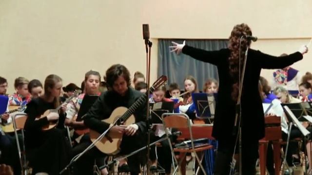 С. Плеханов "Постлюдия" для гитары и народного оркестра смотреть онлайн