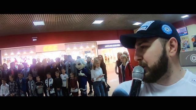 ФК Оренбург вместе с болельщиками в кино