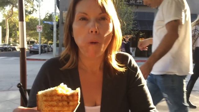 GETTING MY FIRST TATTOO AT 18!! | Giana Maris смотреть онлайн