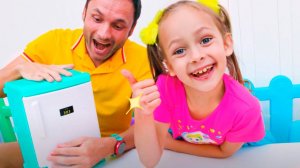 Поп Ит Челлендж - Детская песня от Майи и Маши