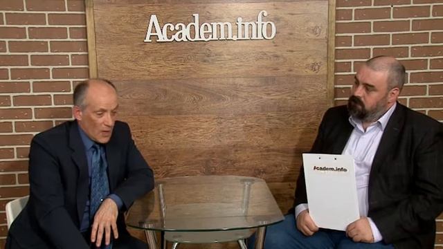 Гость АкадемТВ Антон Колонин о перспективах утраты лыжни Академгородка