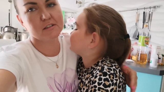 VLOG: ??Back to school 2022 продолжается? Детский мир, Глория Джинс. Наши покупки?. Готовимся к ДР? смотреть онлайн