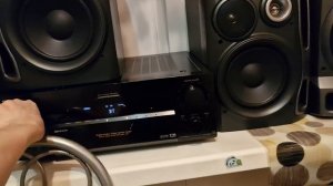 Сравнение звучания акустики от музыкальных центров Aiwa 999mk2 и zr600 на ресивере Sony str-db830 q