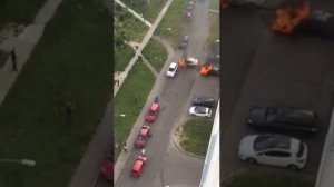 УЖАС Зеленоград, 20 район, горят машины