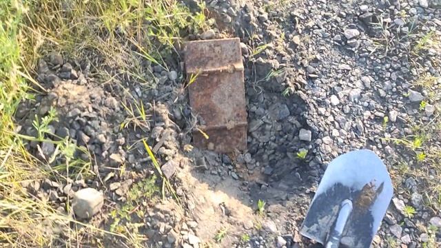 Коп железа возле старой железной дороги!