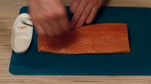 КУХОННЫЕ ГАДЖЕТЫ #4 Щипцы для удаления костей из рыбы Как легко и просто удалить кости из из рыбы