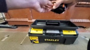 Обзор Ящик для инструмента Stanley Basic Toolbox 16 из Rozetka Ящик для инструмента Stanley Basic To