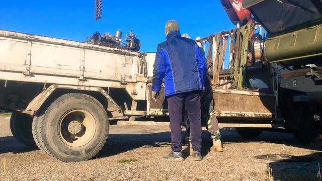 Снимаю родной двигатель ГАЗ-66