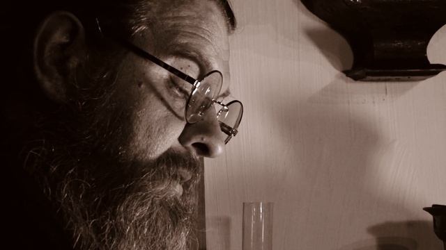 СКАЗКА О РУССКОЙ ИГРУШКЕ. ВАНЬКА-ВСТАНЬКА. Читает протоиерей Сергий Баранов смотреть онлайн