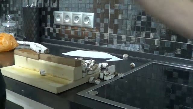 Канатный тест Spyderco Military CPM S30V смотреть онлайн