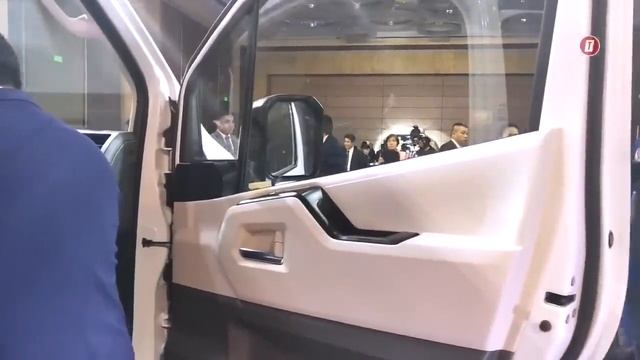 The all-new Toyota Hi Ace 2019 model (Official) смотреть онлайн