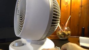Распаковка вентилятора Electrolux ETF-17W
