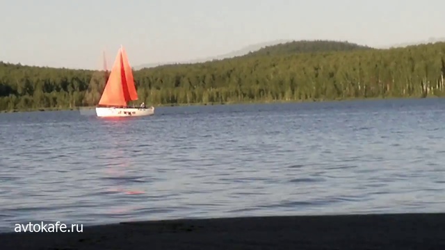 Яхта - Алые паруса.
