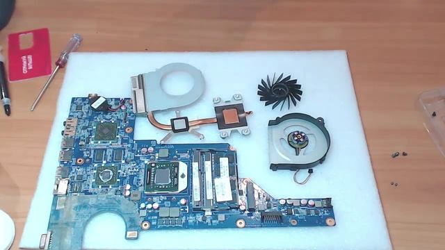 Разборка и чистка HP Pavilion G6-1000 серии (Cleaning and Disassemble HP Pavilion G6-1000 series) смотреть онлайн