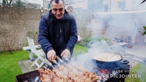 Сочный шашлык из свинины и овощной омлет на мангале. Рецепты от Жоржа!