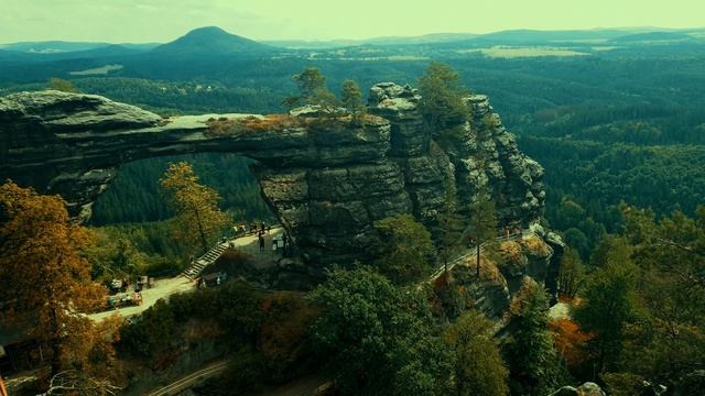Hiking in the Bohemian Saxon Switzerland National Park смотреть онлайн