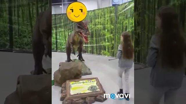 Простория. Выставка динозавров.Чуть не раздавили ?! #ВероничкаКлубничка:3#