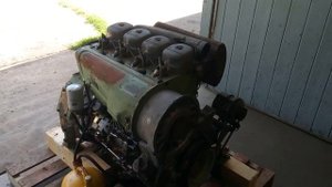 Deutz F4L912 4-Cylinder Diesel Engine