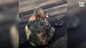 Кажется, Собака не Узнала Хозяйку После Разлуки. Но Через Секунду - Вот Это Реакция!
