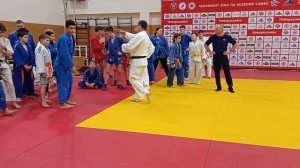 Подготовка к подсечке дэ-аши-бараи