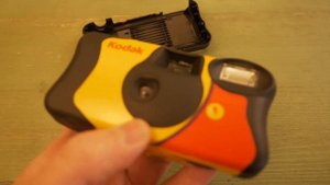 Одноразовый Kodak Funsaver VS Leica Minilux