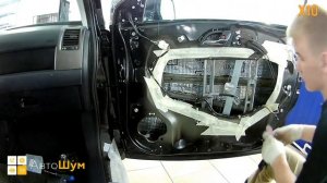 Шумоизоляция дверей Honda CR-V в уровне Комфорт. АвтоШум.