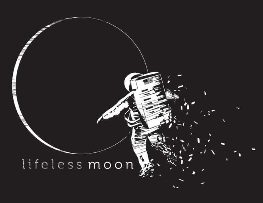 Привет от разрабов \ Lifeless Moon