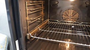 Bosch HBG6730S1 телескопы после первого пиролиза / Bosch oven after first pyrolytic cleaning.