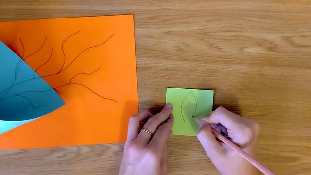 БУКЕТ ЦВЕТОВ из цветной бумаги поделка в детский сад FLOWERS made from colored paper craft смотреть онлайн