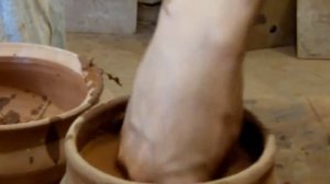 Гончарное ремесло. Замачивание глины.