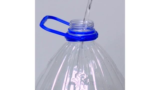 25 ЛАЙФХАКОВ О ТОМ, ЧТО МОЖНО СДЕЛАТЬ ИЗ ПЛАСТИКОВЫХ БУТЫЛОК смотреть онлайн