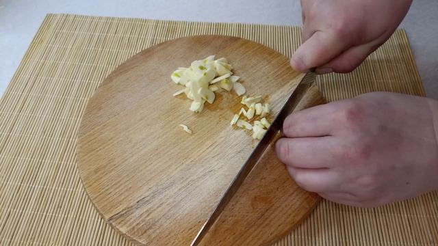 Мясо с картофелем в горшочках