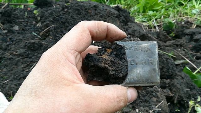 ВЫКОПАЛ!!! ЧТО В НИХ БЫЛО???!!! смотреть онлайн