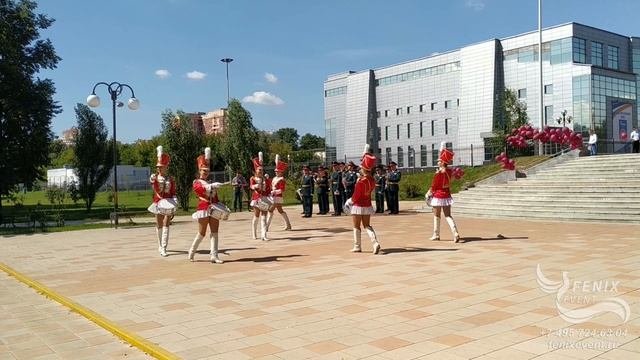 Заказать ансамбль барабанщиц на праздник, юбилей и корпоратив - мажоретки барабанщицы Москва