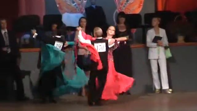 Ярослав Морозов и Дарина Тяглова, венский вальс.avi смотреть онлайн