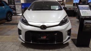 2023 TOYOTA AQUA GR Sport White - New Toyota Aqua GR Sport 2023 - 新型トヨタ アクア GRスポーツ 2023年モデル