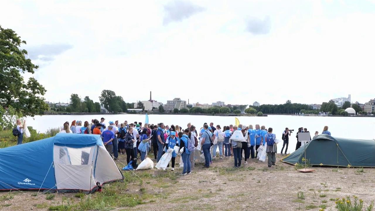 Большой субботник прошел на побережье Балтийского моря