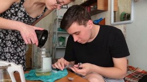 Проявляем чб пленку сами
Первый раз проявил пленку
DIY