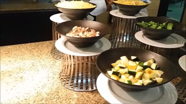 Bahi Ajman Palace.Чем кормят по системе Soft ALL inclusive во время карантина. ОАЭ 2020 смотреть онлайн