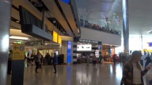 Aruna & Hari Sharma Arrived at SAS Terminal A Concourse London LHR Terminal 2, Aug 28, 2015