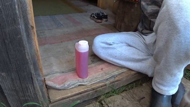 Пилим Дрова на Штиле и Заправляем её.Укоротили Макушки Столбов Ограды.Лишнее Надо Спилить.SHTIL.Цеп