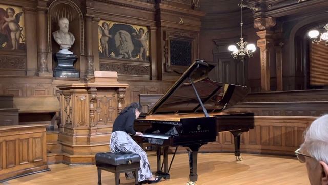 Jinju Park F. Chopin Polonaise-Fantasie in As-Dur, Op.61 смотреть онлайн